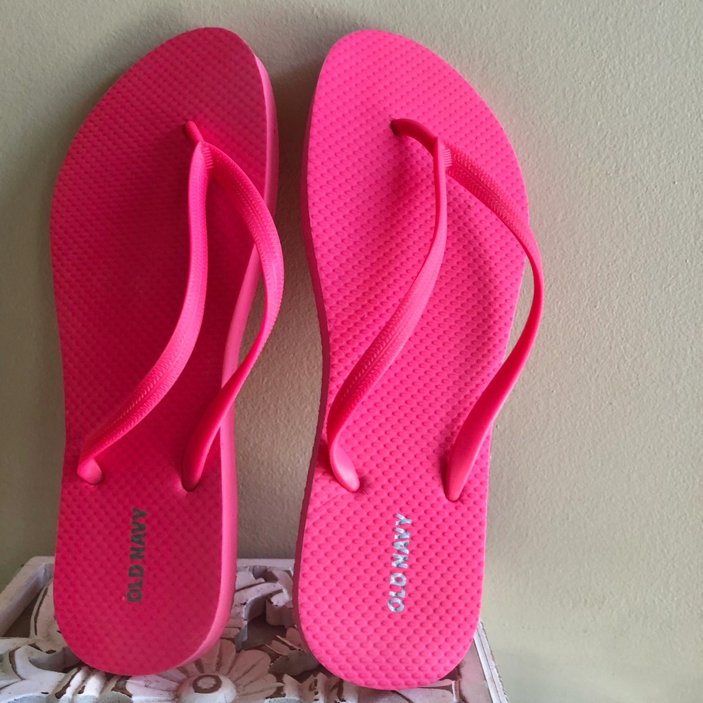Old Navy Neon Pink Flip Flops - Gift With $25+ Purchase